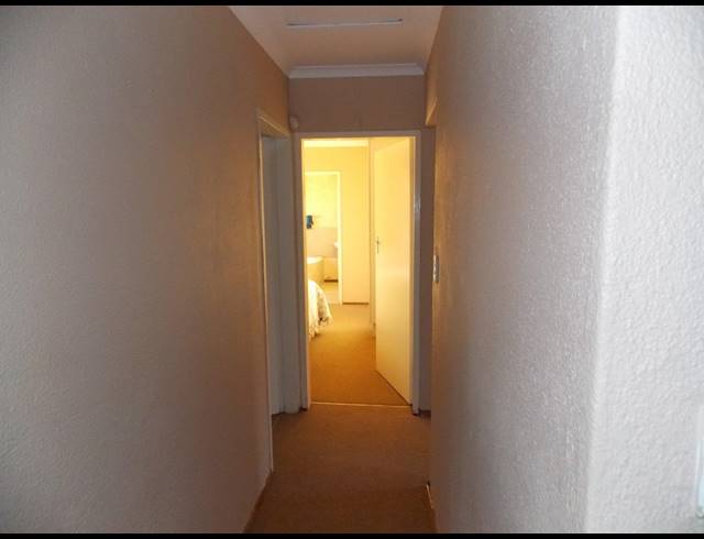 3 BEDROOM HOUSE SOLD IN THE ORCHARDS